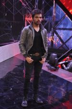 Himesh Reshammiya on the sets of Raw Stars in Mumbai on 3rd Nov 2014